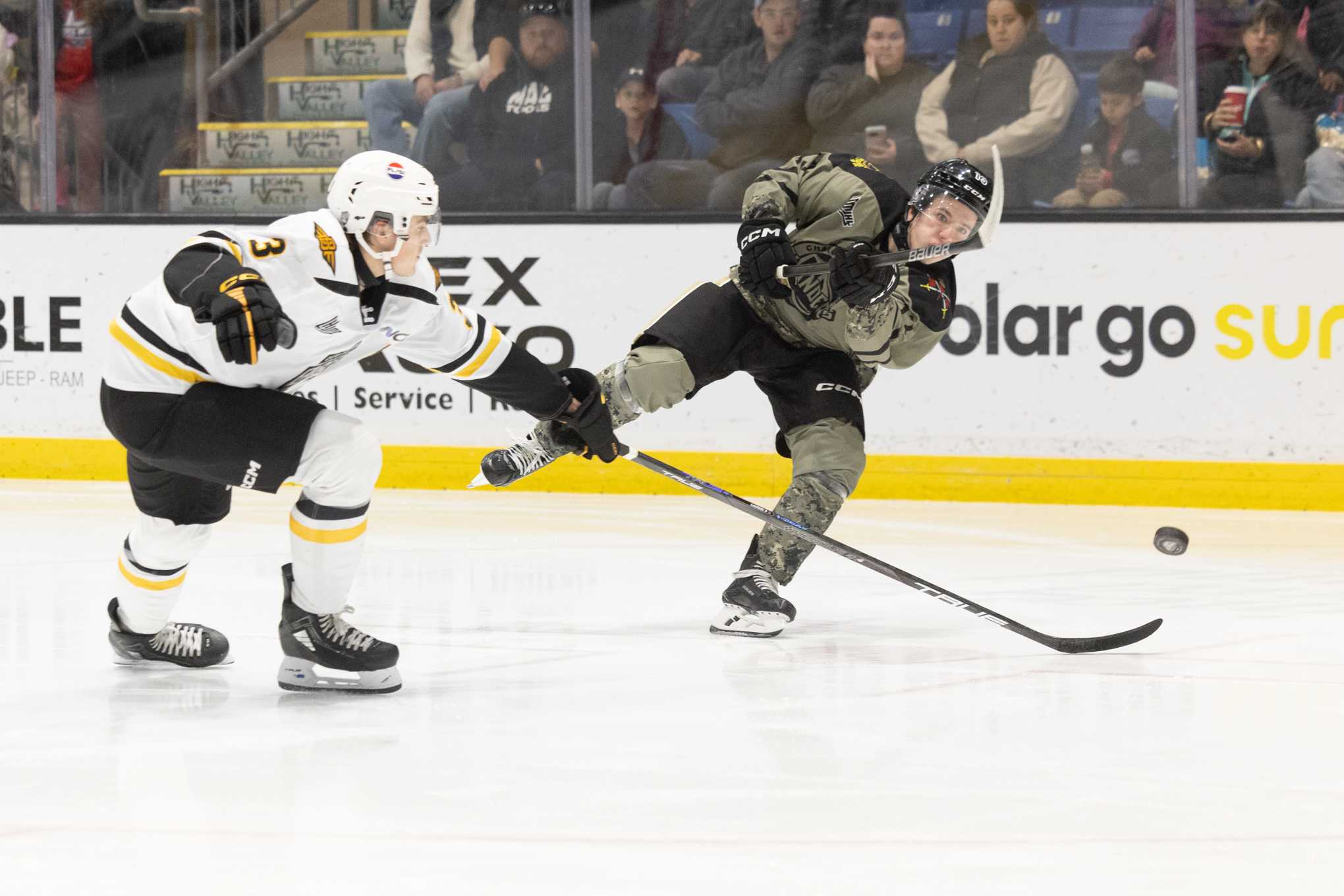 Charlottetown Islanders Drop HardFought 31 Match to Eagles BVM Sports