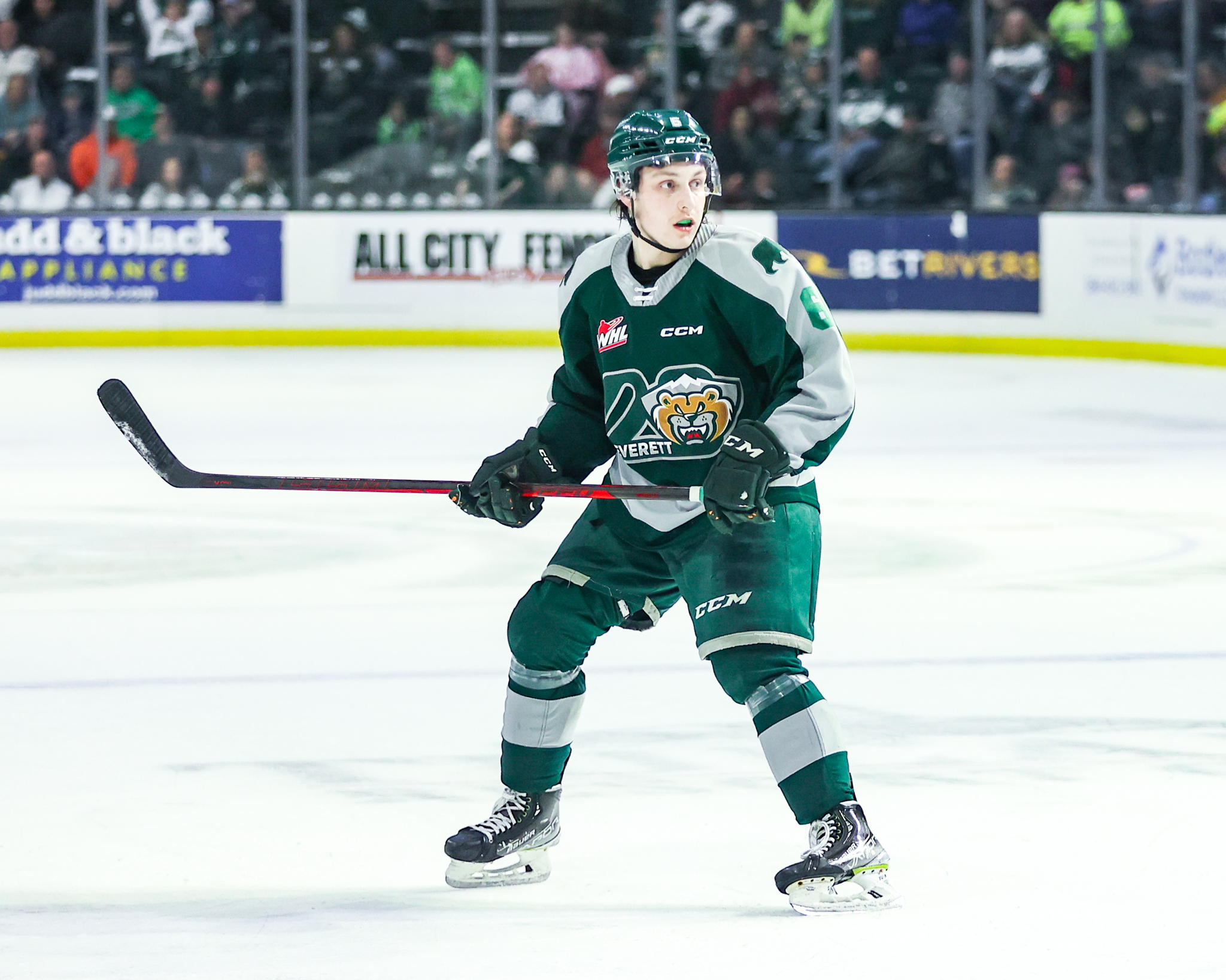 Silvertips defenseman Ty Gibson