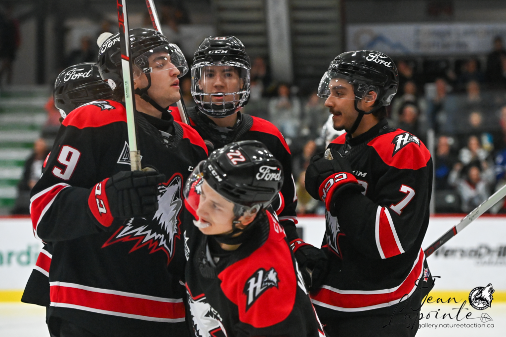 Les Huskies de RouynNoranda remportent une victoire dominante contre