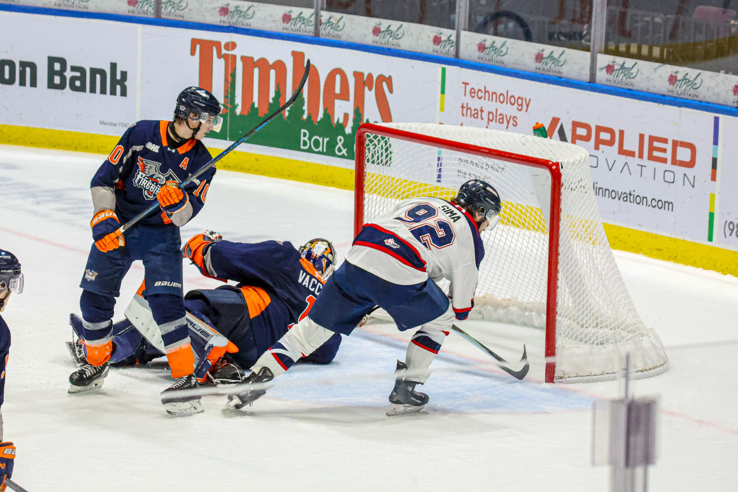 57feff30-7a03-44ea-979c-851ea2bce1a1Saginaw Spirit vs. Flint Firebirds 10-19-25 4272