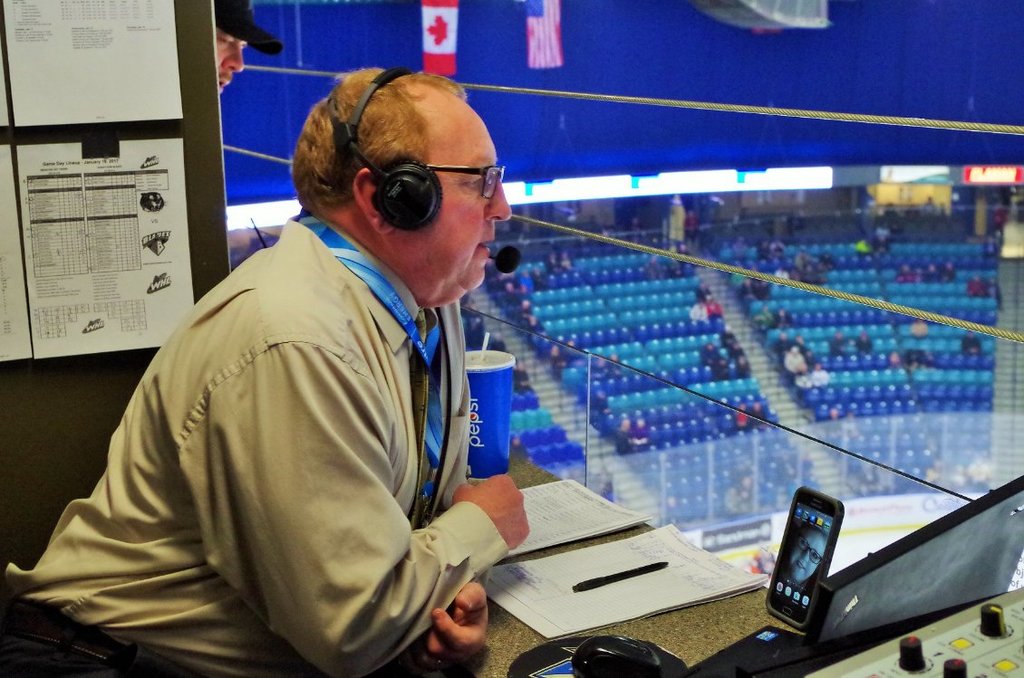 Lazaruk set for 30th season as Blades playbyplay announcer