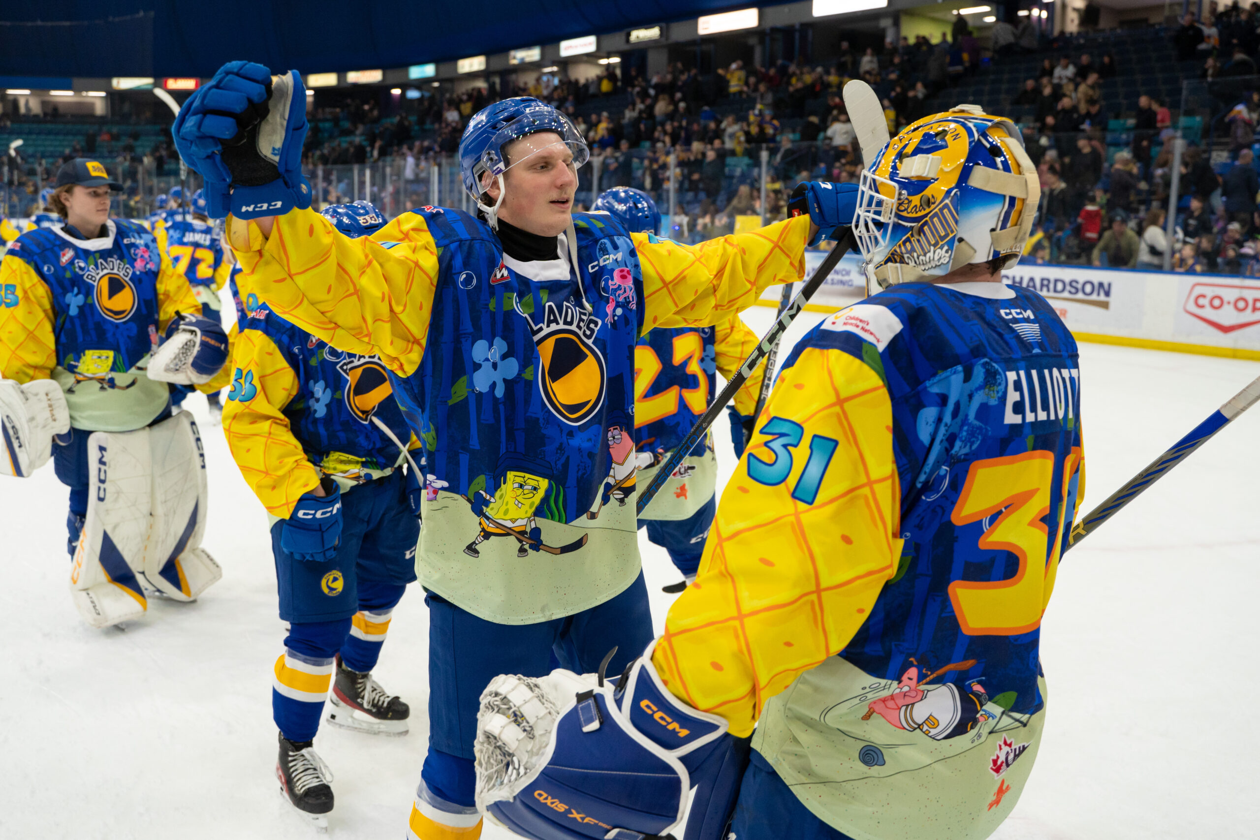 GAME 31 RECAP Blades claim first in WHL with win over Hitmen